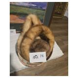 Vintage Mink Fur Collars & Cap & Floral Hatbox