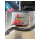 Taylor Scale 220 lbs