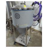 Spike Brewing Conical Fermenter Tank CF30 52"h x