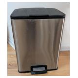 Stainless Steel Pedal Trash Bin