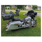 2004 Harley-Davidson Touring Motorcycle Silver