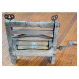 No. 8 BX10 Wood and Iron Clothes Wringer