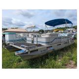 1989 PlayBouy Yachtsman Pontoon Boat