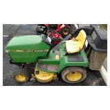 John Deere 240 w/Bagger