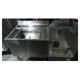 Remco Ice Bin with a Blender Station