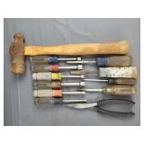 Lot of tools, many Craftsman