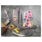 Miscellaneous lot of tools