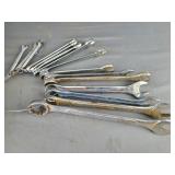 Miscellaneous lot of tools