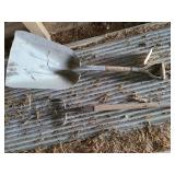 Aluminum scoop shovel & pitchfork