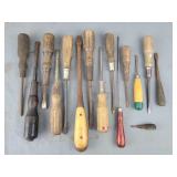 Box of miscellaneous screwdrivers