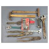 Miscellaneous lot of tools