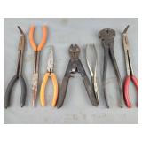 Miscellaneous Box of pliers