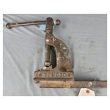 Toledo No. 0 pipe vise