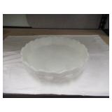 ANCHOR HOCKING FRUIT BOWL FIREKING 9.5" ACROSS