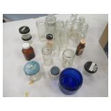 BOX OF GLASS AND PLASTIC BOTTLES, CONTAINERS