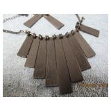 LIA SOPHIA FASHION NECKLACE & MATCHING EAR RINGS (