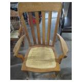 ANTIQUE ROCKING CHAIR