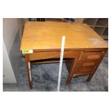 Vintage wooden desk 4 drawers