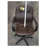 Rolling office chair