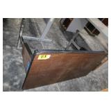 4 ft folding table, one support needs repair