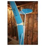 Model Airplane blue & white