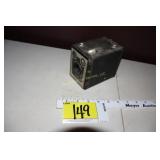 Brownie Six-20 camera D antique camera