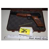 Powerline 1200 CO2 BB pistol in case