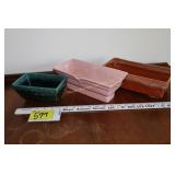 3 Ceramic pieces, Hull & USA