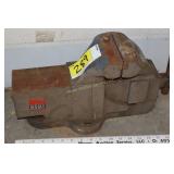 Bessey bench vice 5"