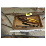 Crow bars & wonder bars