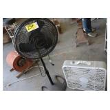 2 fans- box & stand