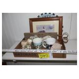 Misc sheep decor & shears