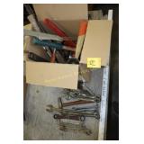 Pipe wrench, wrench set, various tools