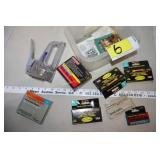Heavy Duty stapler & staples