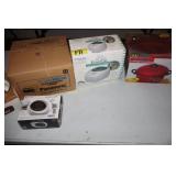 Panasonic vintage radio in box, pasta cooker