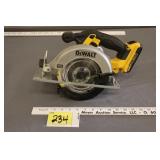 DeWalt 20V Circular Saw 6 1/2' DCS393