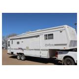 1999 Crossroads 32 All American 5 Wheel Camper