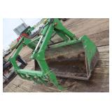 John Deere Bucket s/grapple off of 348 loader