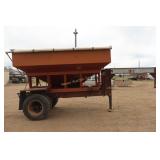 Gooseneck gravity wagon