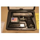 9mm x 19 Ruger Pistol P93DC w/case
