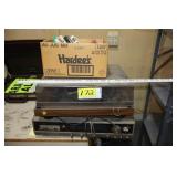 Record/ 8 Track Player Stereo & 8 tracks