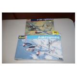 2 airplane model kits