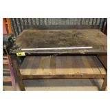 Metal bench & 5" vise
