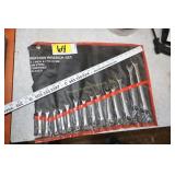 Set of metric wrenches