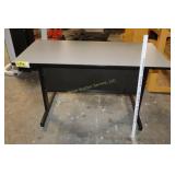 4ft Table