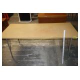 6ft Table