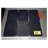 6 Ipads 7th Gen w/ Case & Keyboards