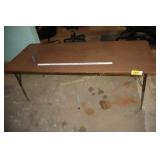 6ft Table