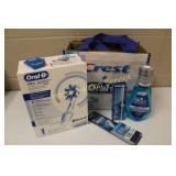 Oral B Electronic Toothbrush & Extras