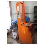 Presto Hydrolic Lift Truck Model C62